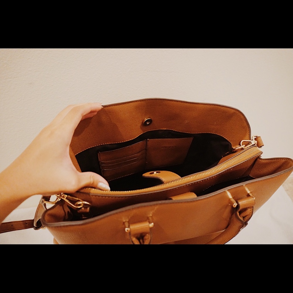 Forever 21 Burnt Orange Leather Bag - Picture 5 of 8